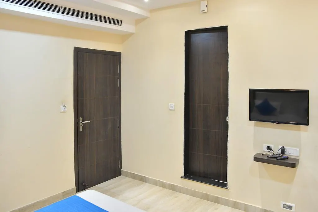 Zo Rooms Mahmoorganj Ksheer Sagar Varanasi Индия