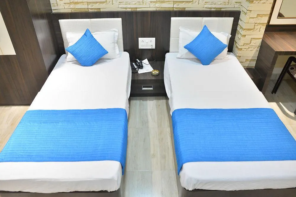 *** Отель Zo Rooms Mahmoorganj Ksheer Sagar Varanasi Индия