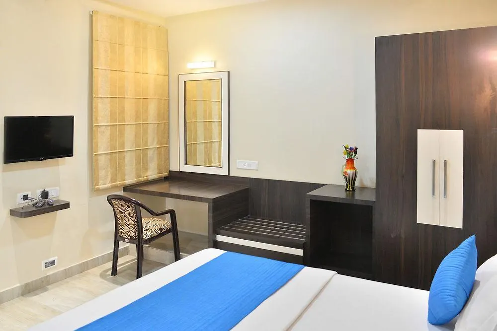 Zo Rooms Mahmoorganj Ksheer Sagar Varanasi 3*,  Индия